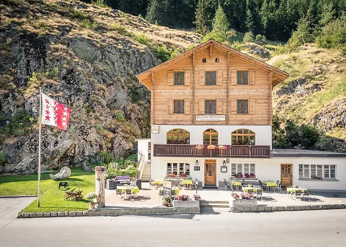 Breithorn Отель *